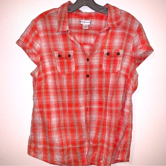 Christopher & Banks Large Check Capped Sleeve Button Down Shirt - Picture 1 of 6